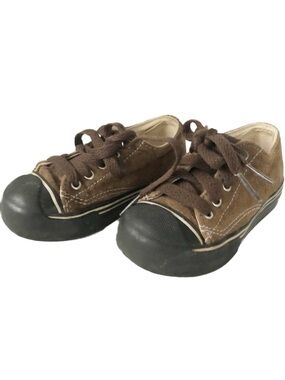 morgan and milo Brown Oxford Suede Lace Up Sneakers Black Toe Cap Brown Laces 🟫